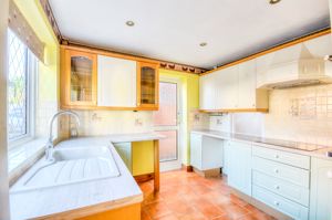 Photo 15- click for photo gallery